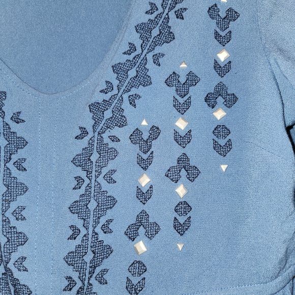 Ariat Tribal Tunic Size S Blue Embroidery & Beading High Low Peasant Bohemian - Picture 7 of 15